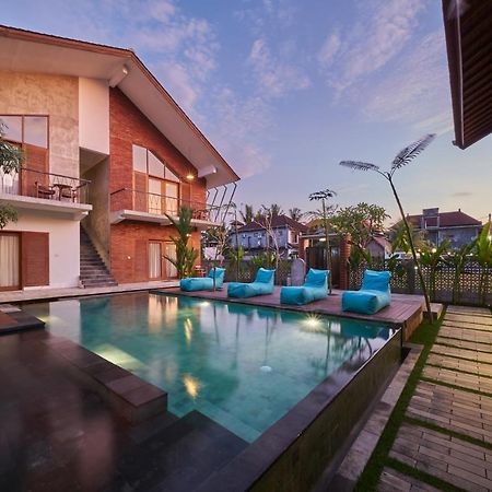 Kubu Tropis Hotel Ubud Exterior foto