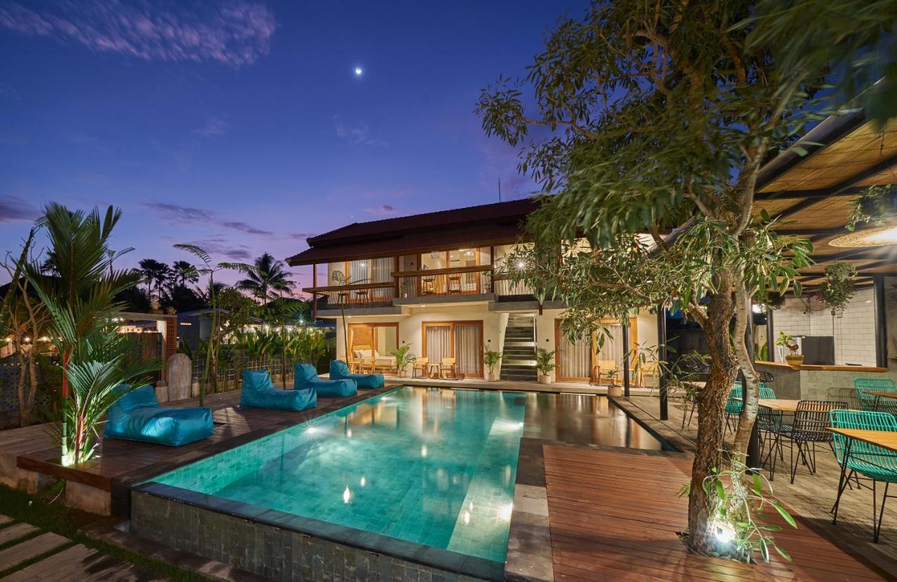 Kubu Tropis Hotel Ubud Exterior foto